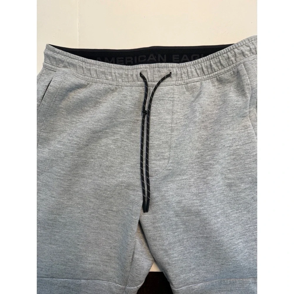 American Eagle Mens Gray Tech Fleece Joggers Sweatpants L Activewear Drawstring